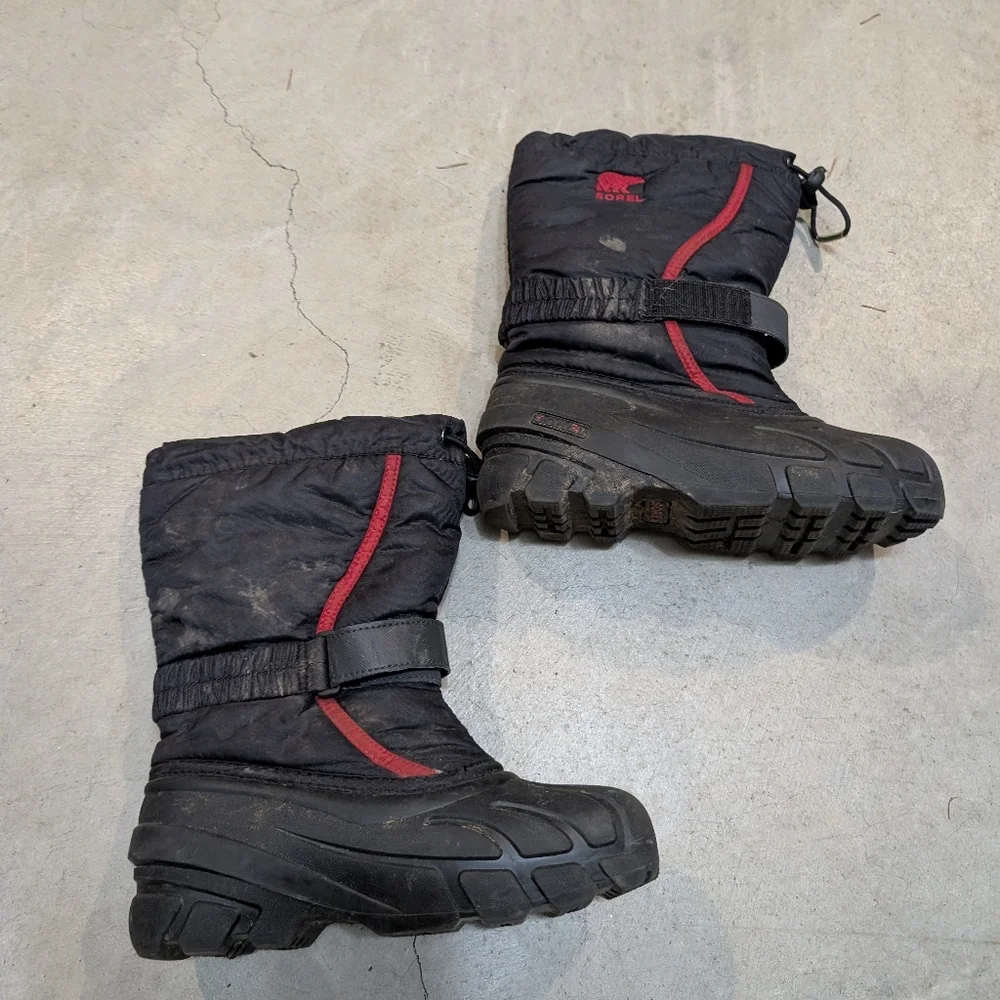 Sorel Kids 3 Flurry Boot Black Red Outdoor As Is